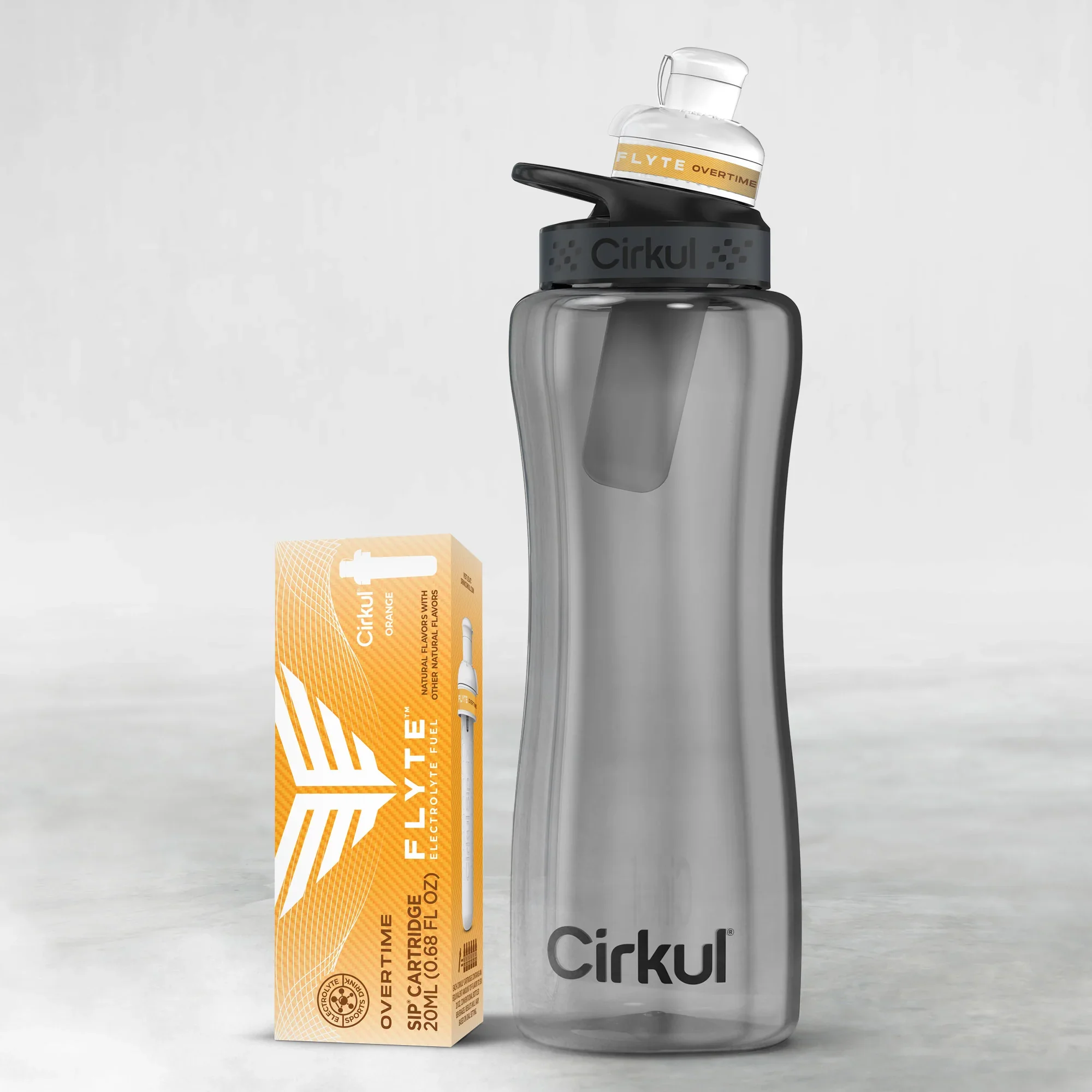 Cirkul 32oz. Black Tint Plastic Cirkul Bottle w/ Gray & Black Cirkul Lid 2.0 Bundle